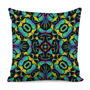 Ornament Psychedelic Trippy Print Pillow Cover
