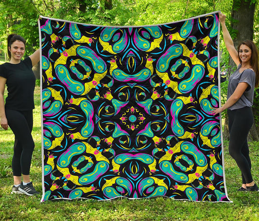 Ornament Psychedelic Trippy Print Quilt