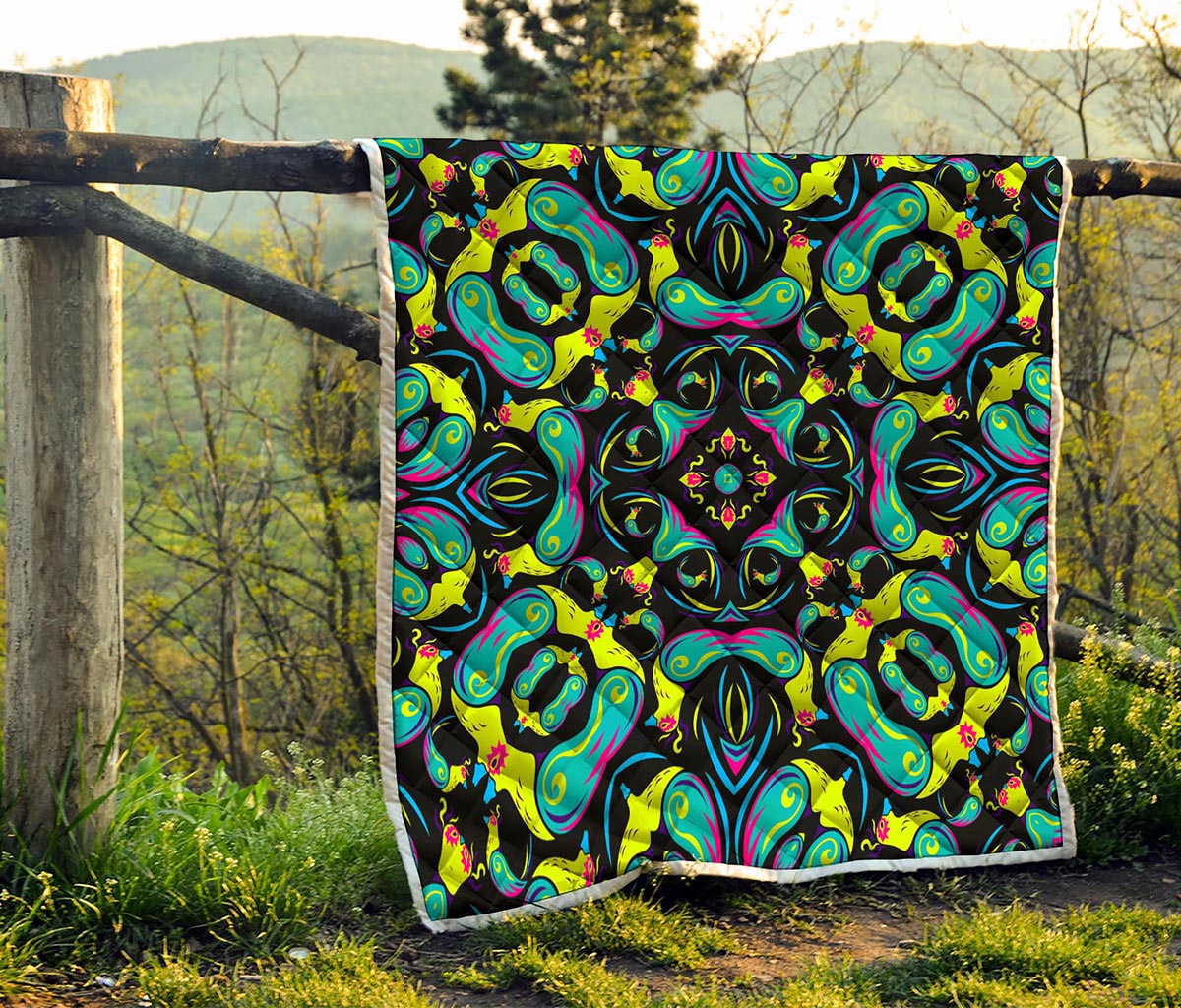 Ornament Psychedelic Trippy Print Quilt