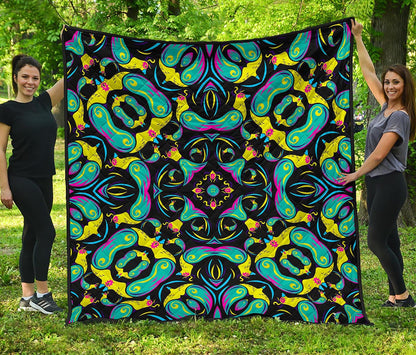 Ornament Psychedelic Trippy Print Quilt