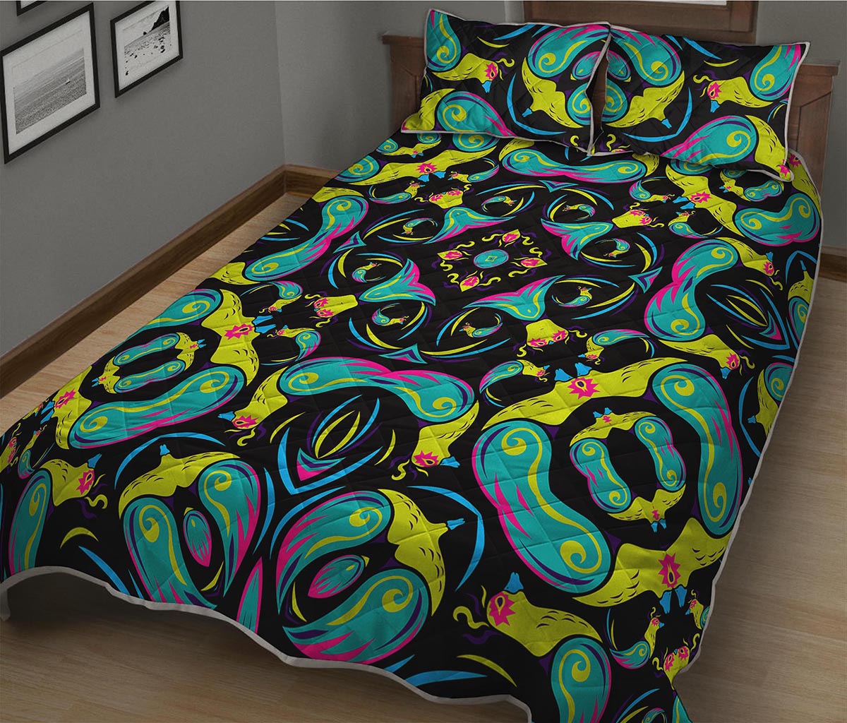 Ornament Psychedelic Trippy Print Quilt Bed Set
