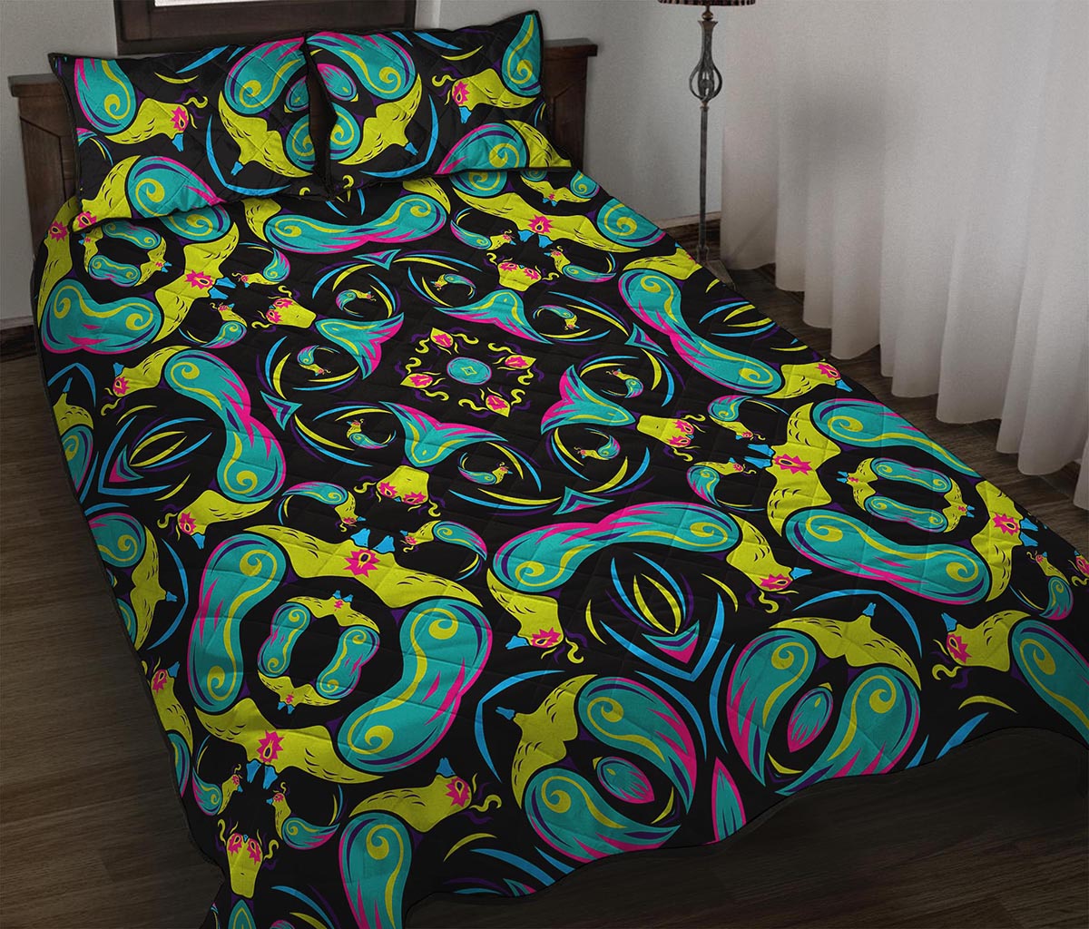 Ornament Psychedelic Trippy Print Quilt Bed Set