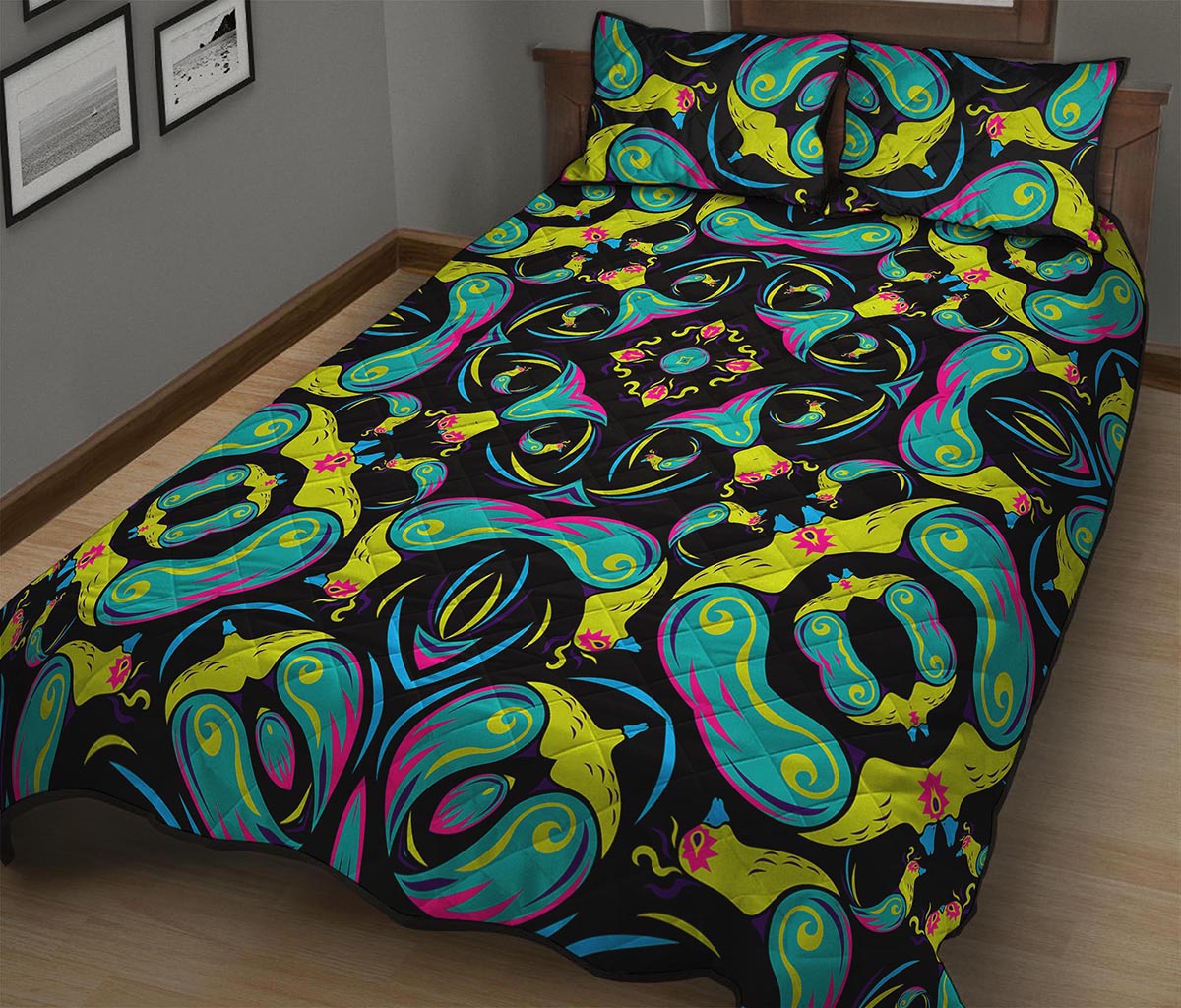 Ornament Psychedelic Trippy Print Quilt Bed Set