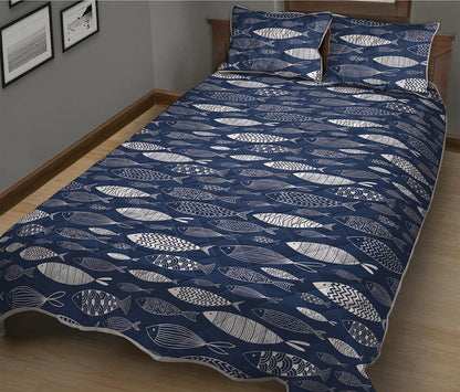 Ornamental Fish Pattern Print Quilt Bed Set