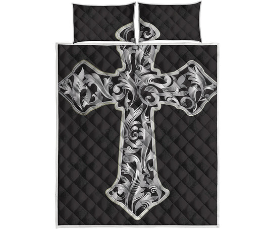 Ornamental Silver Cross Print Quilt Bed Set