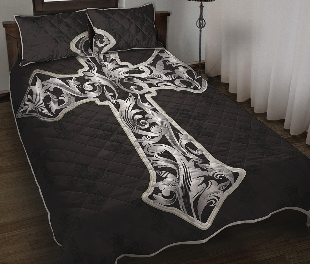 Ornamental Silver Cross Print Quilt Bed Set