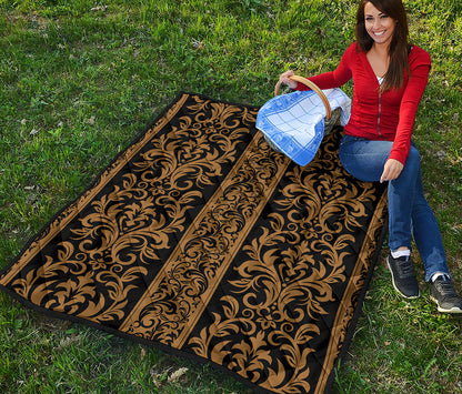 Ornamental Western Damask Print Quilt