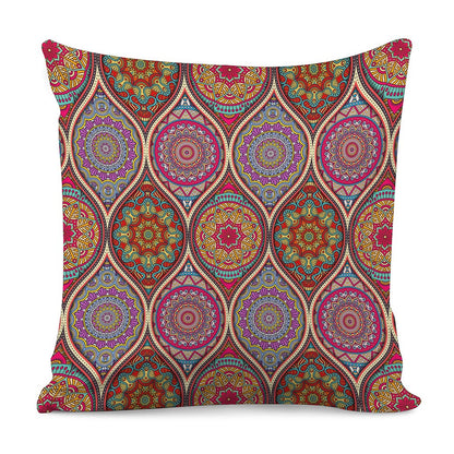 Oval Bohemian Mandala Patchwork Print Pillow Cover