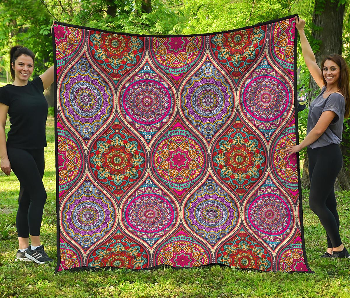 Oval Bohemian Mandala Patchwork Print Quilt