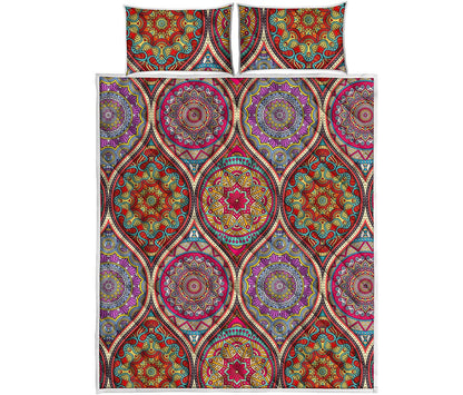 Oval Bohemian Mandala Patchwork Print Quilt Bed Set