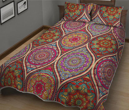 Oval Bohemian Mandala Patchwork Print Quilt Bed Set