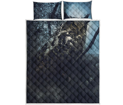 Owl At Night Print Quilt Bed Set