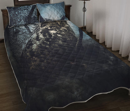 Owl At Night Print Quilt Bed Set
