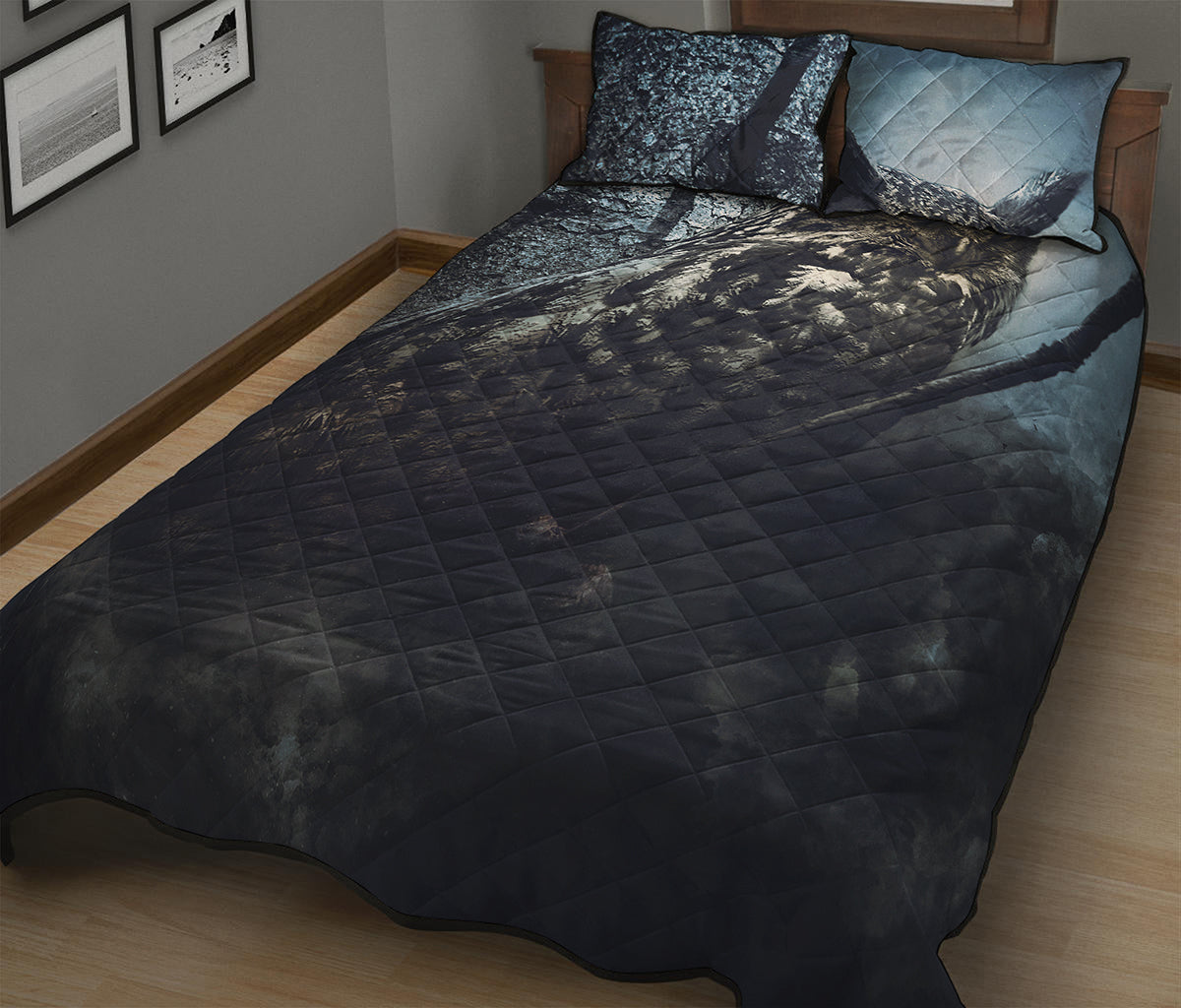 Owl At Night Print Quilt Bed Set