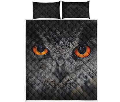 Owl Eyes Print Quilt Bed Set