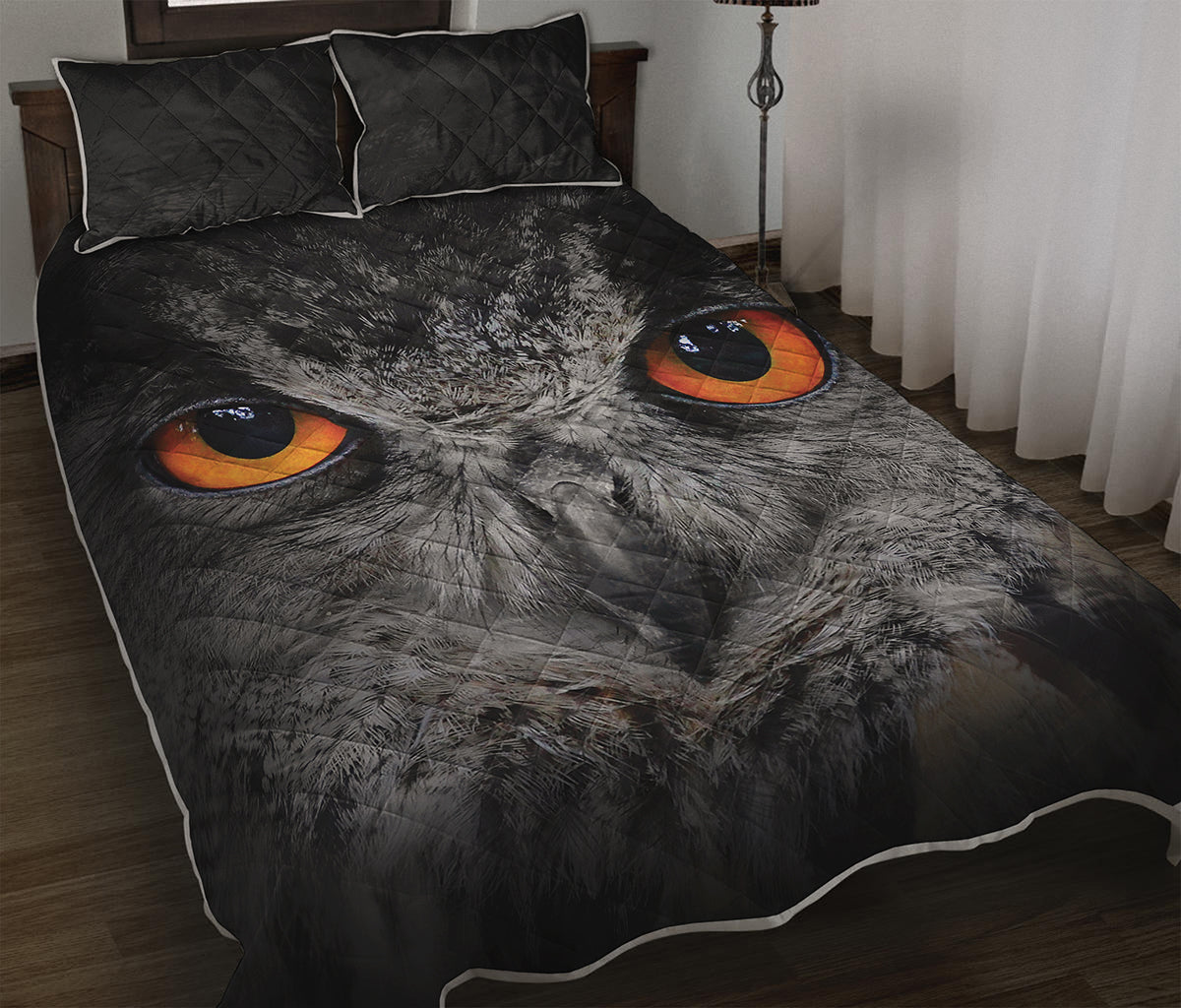 Owl Eyes Print Quilt Bed Set