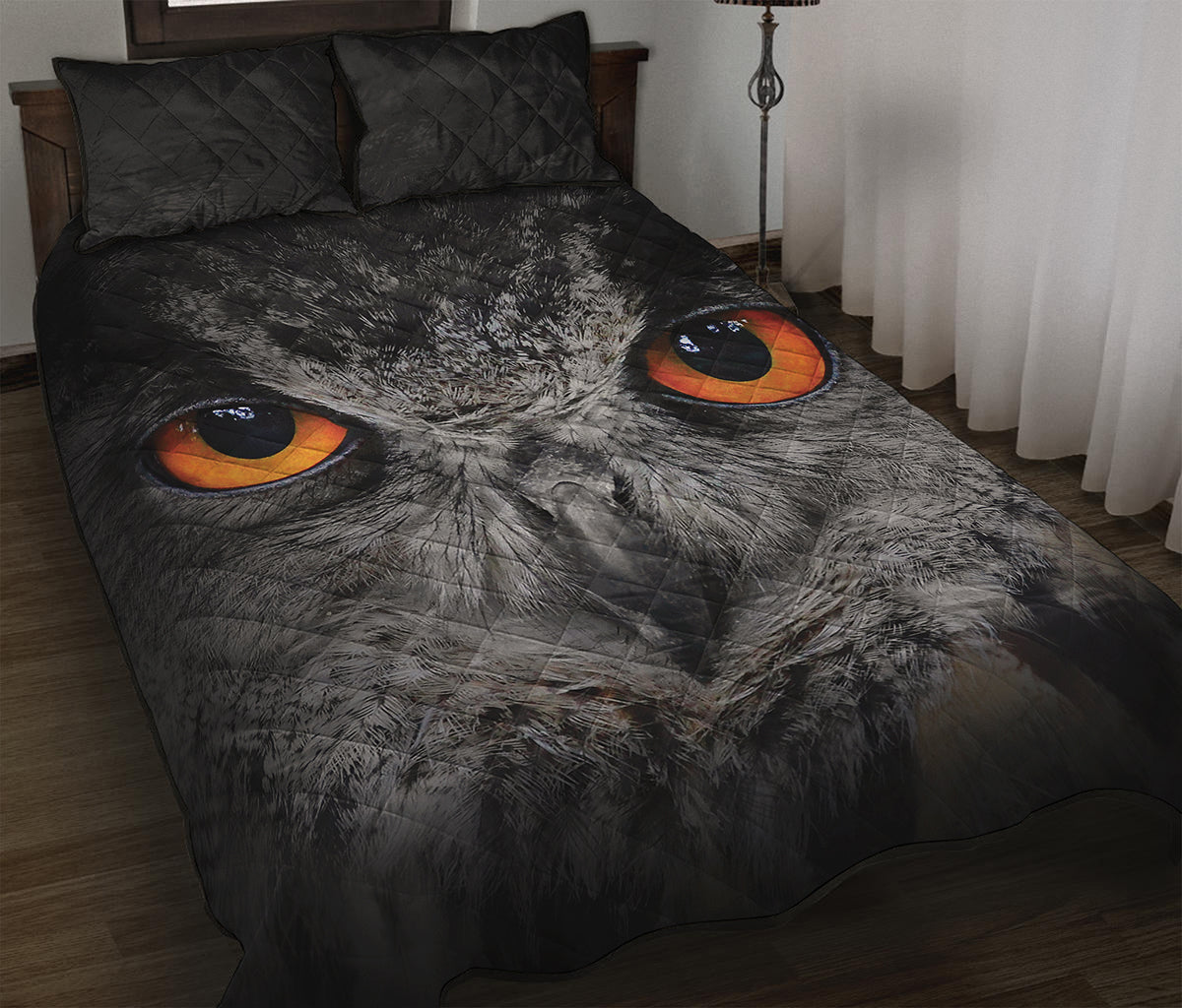 Owl Eyes Print Quilt Bed Set