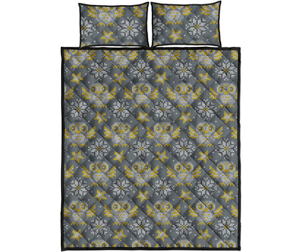 Owl Knitted Pattern Print Quilt Bed Set