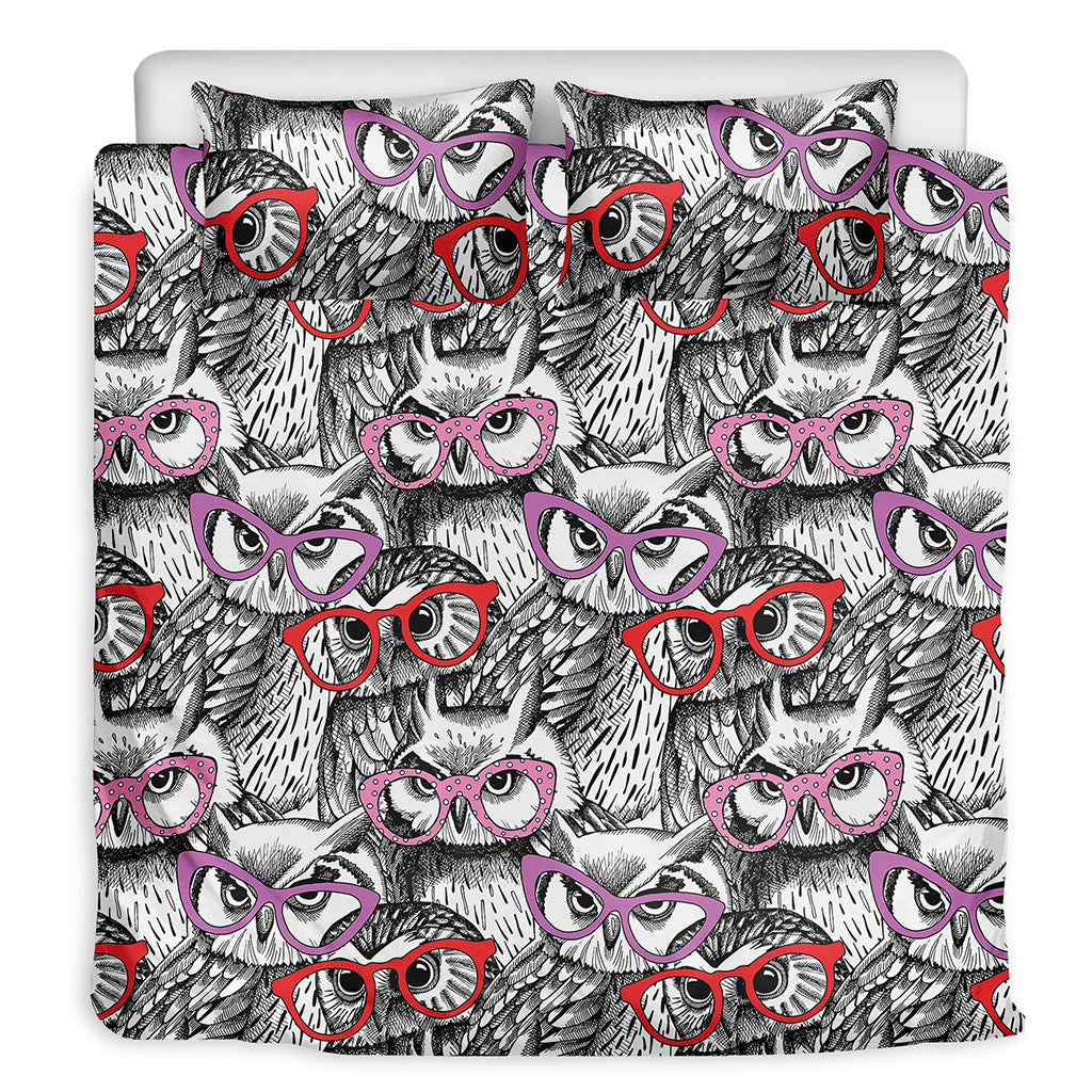 Owl With Glasses Pattern Print Duvet Cover Bedding Set