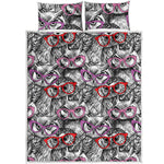 Owl With Glasses Pattern Print Quilt Bed Set