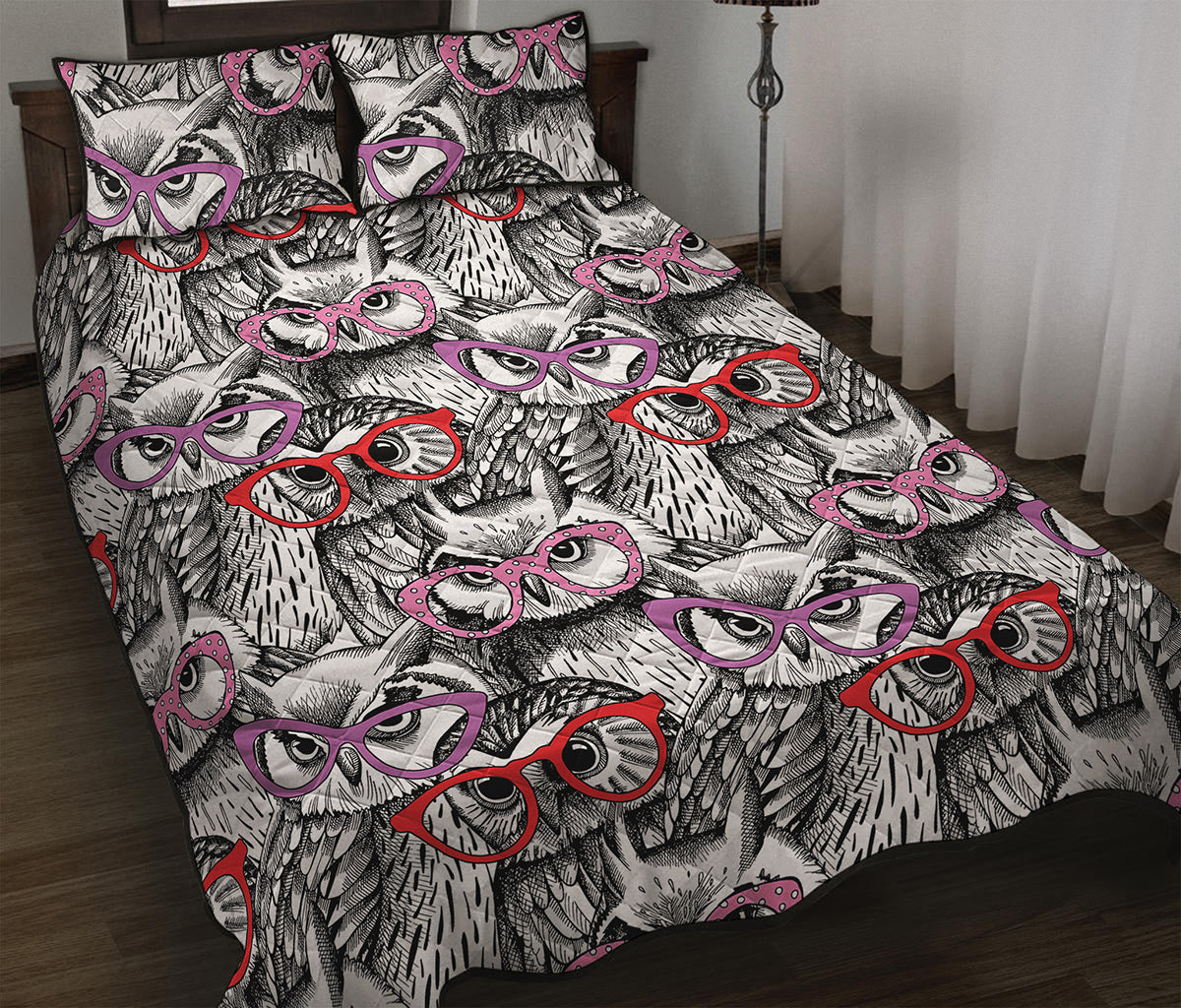 Owl With Glasses Pattern Print Quilt Bed Set