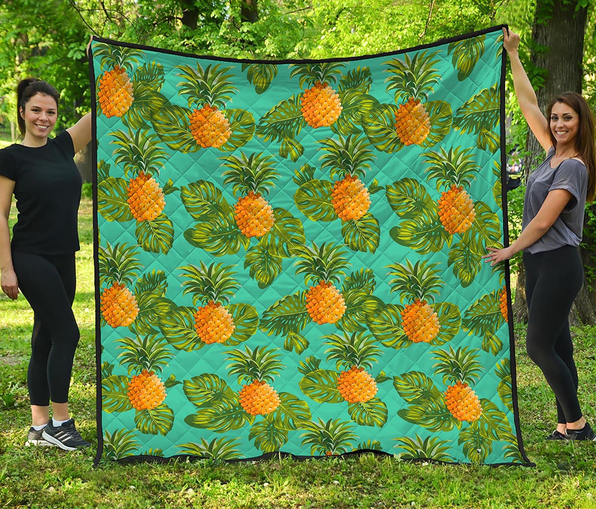 Palm Leaf Pineapple Pattern Print Quilt