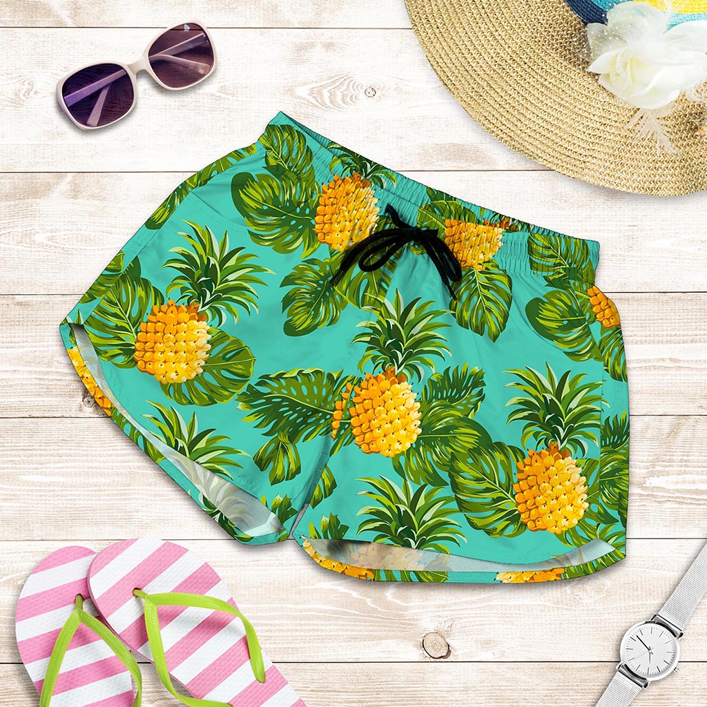 Palm Leaf Pineapple Pattern Print Women's Shorts