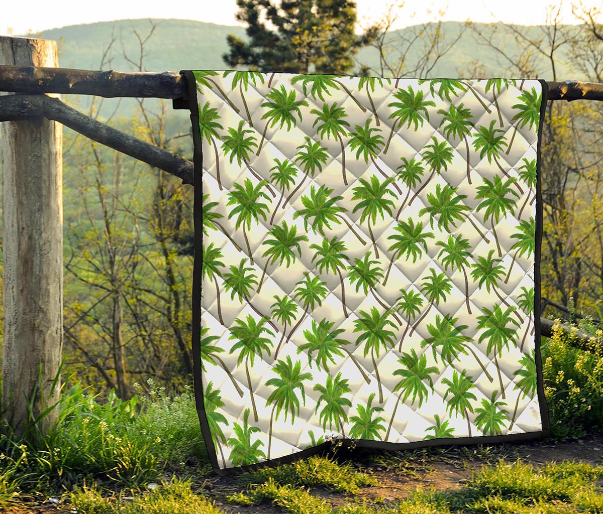 Palm Tree Pattern Print Quilt