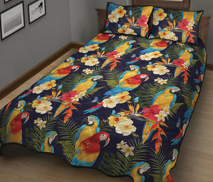 Parrot And Flower Pattern Print Quilt Bed Set