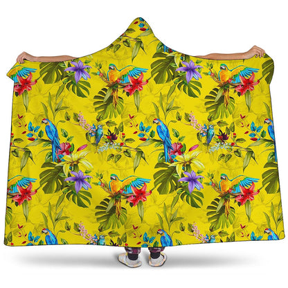 Parrot Tropical Pattern Print Hooded Blanket