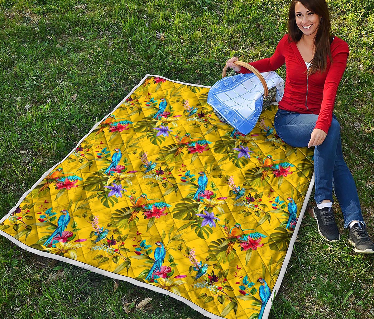 Parrot Tropical Pattern Print Quilt