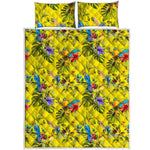 Parrot Tropical Pattern Print Quilt Bed Set