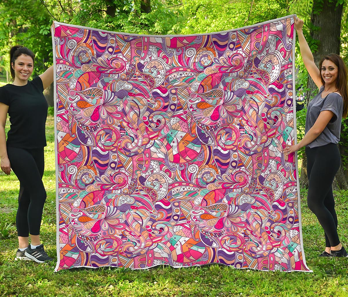 Pastel Bohemian Floral Pattern Print Quilt