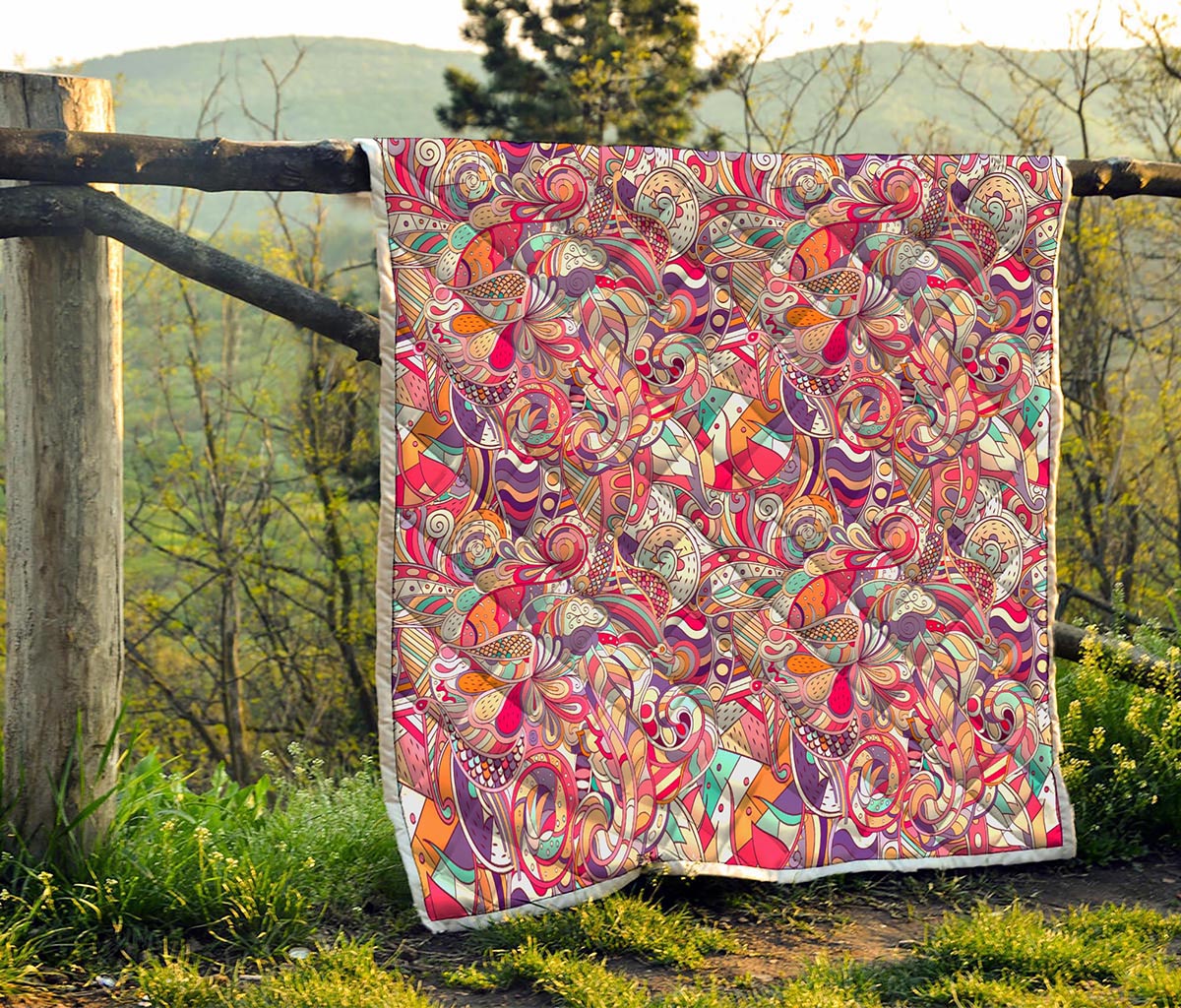 Pastel Bohemian Floral Pattern Print Quilt