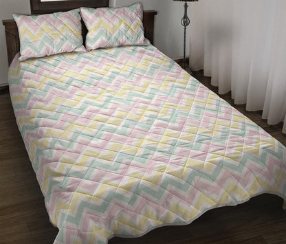 Pastel Chevron Pattern Print Quilt Bed Set