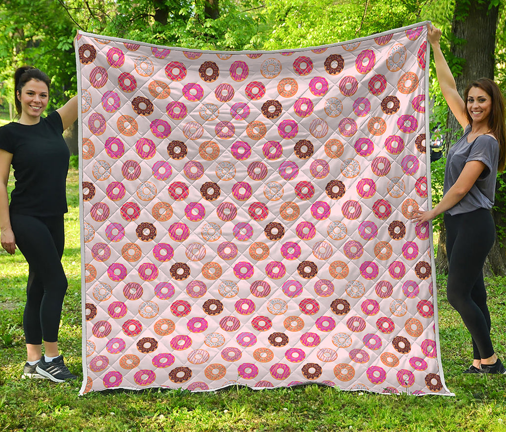 Pastel Donut Pattern Print Quilt