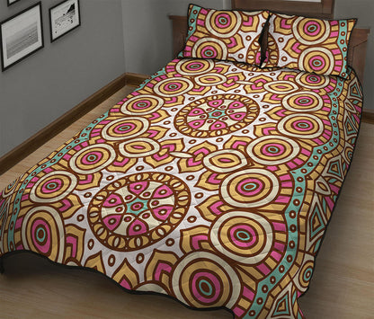 Pastel Ethnic Mandala Print Quilt Bed Set