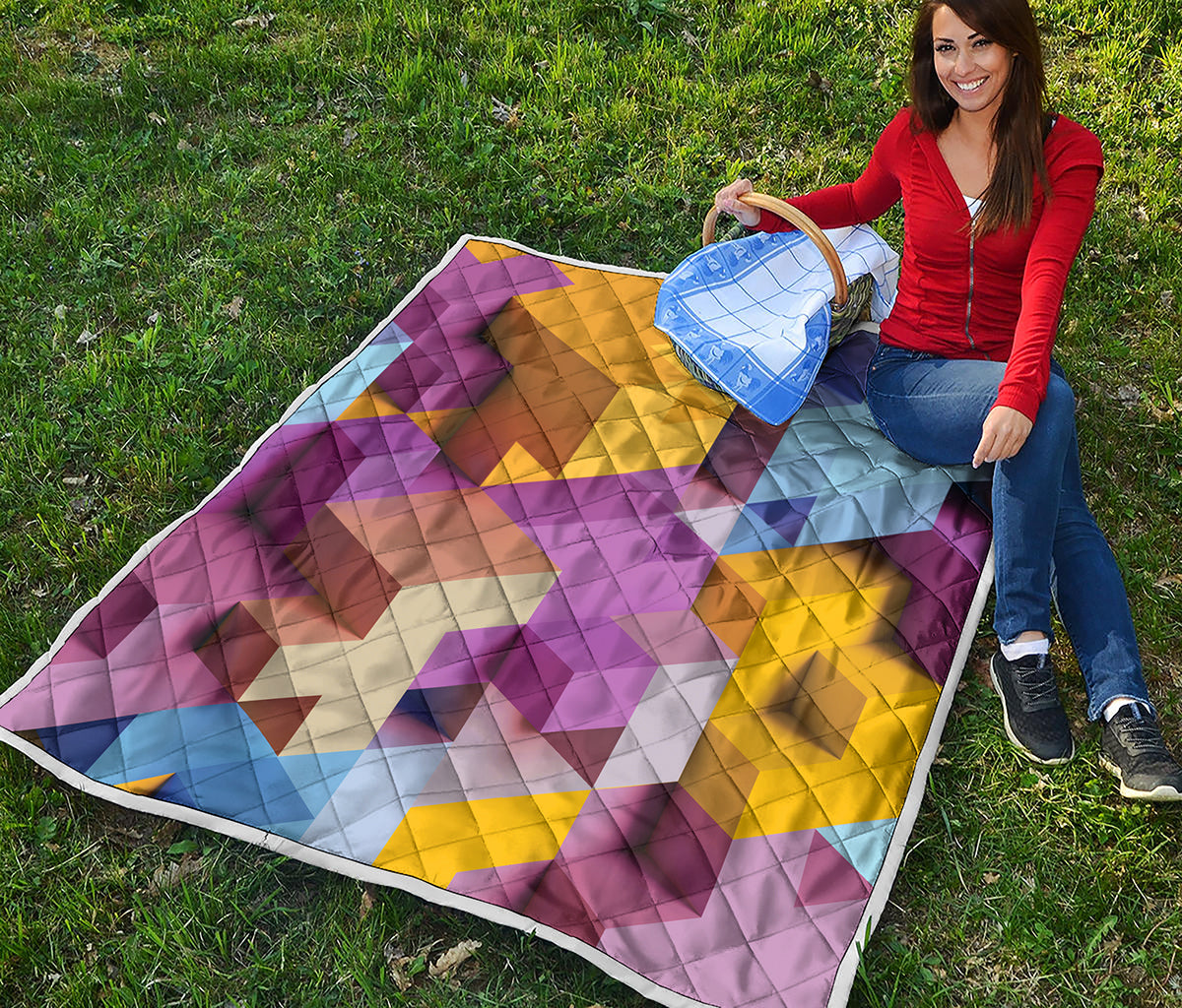 Pastel Geometric Cubic Print Quilt