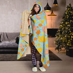 Pastel Maple Leaves Pattern Print Hooded Blanket