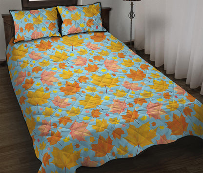 Pastel Maple Leaves Pattern Print Quilt Bed Set