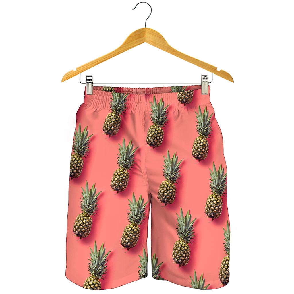 Pastel Pink Pineapple Pattern Print Men's Shorts