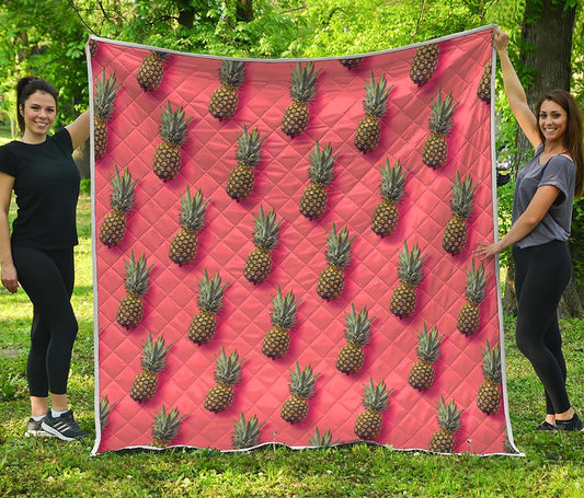 Pastel Pink Pineapple Pattern Print Quilt