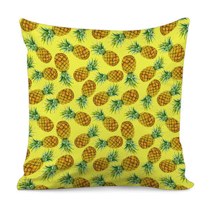 Pastel Yellow Pineapple Pattern Print Pillow Cover