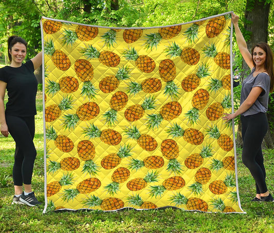 Pastel Yellow Pineapple Pattern Print Quilt