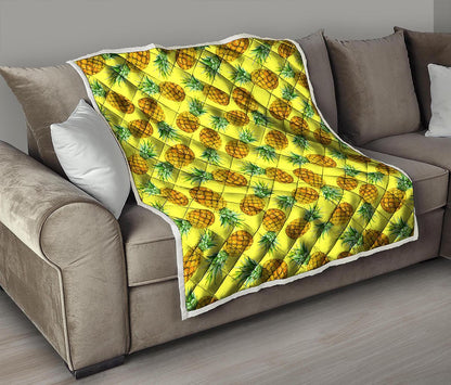 Pastel Yellow Pineapple Pattern Print Quilt