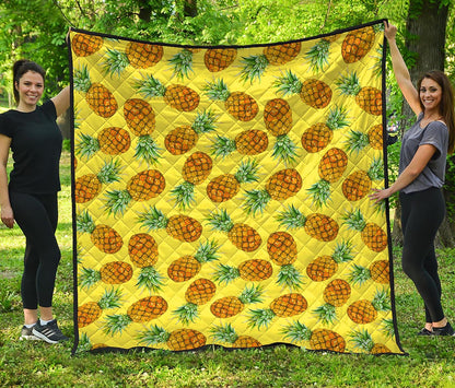 Pastel Yellow Pineapple Pattern Print Quilt