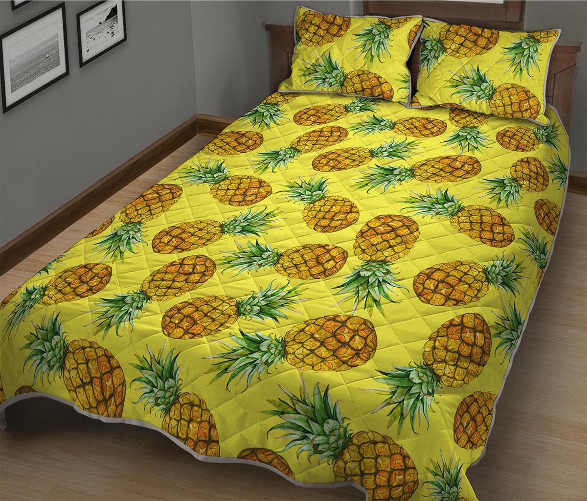 Pastel Yellow Pineapple Pattern Print Quilt Bed Set