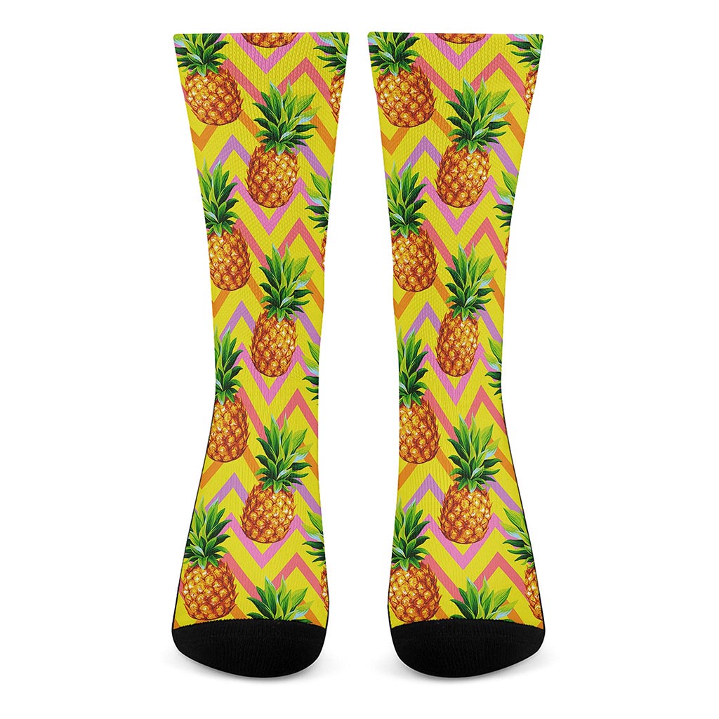 Pastel Zig Zag Pineapple Pattern Print Crew Socks