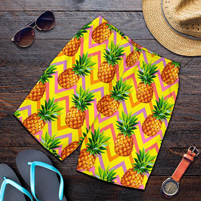 Pastel Zig Zag Pineapple Pattern Print Men's Shorts