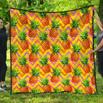 Pastel Zig Zag Pineapple Pattern Print Quilt